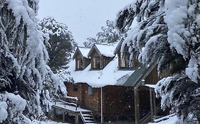 Charlies Cabin - Mt Lyford